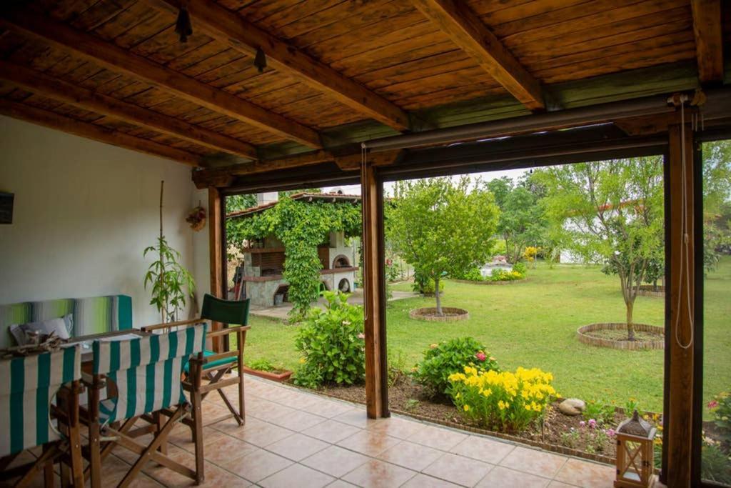 Agrampeli Villa Ierissós Luaran gambar