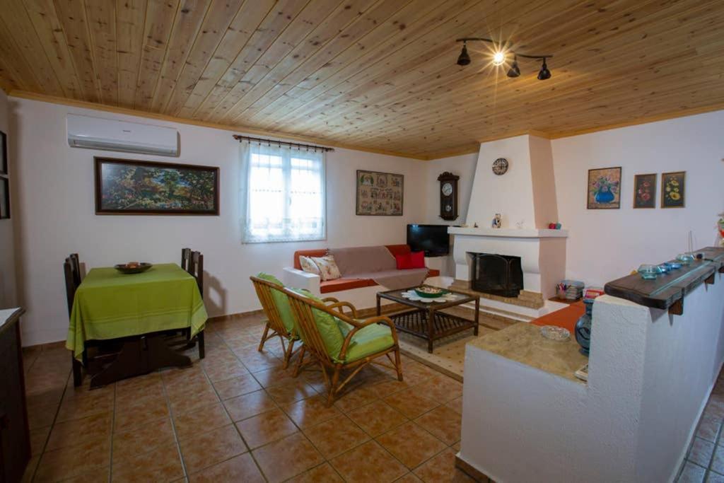 Agrampeli Villa Ierissós Luaran gambar